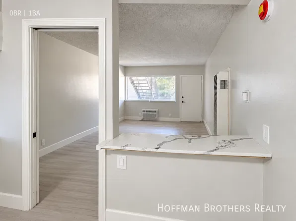 6809 Baird Ave, Reseda, CA