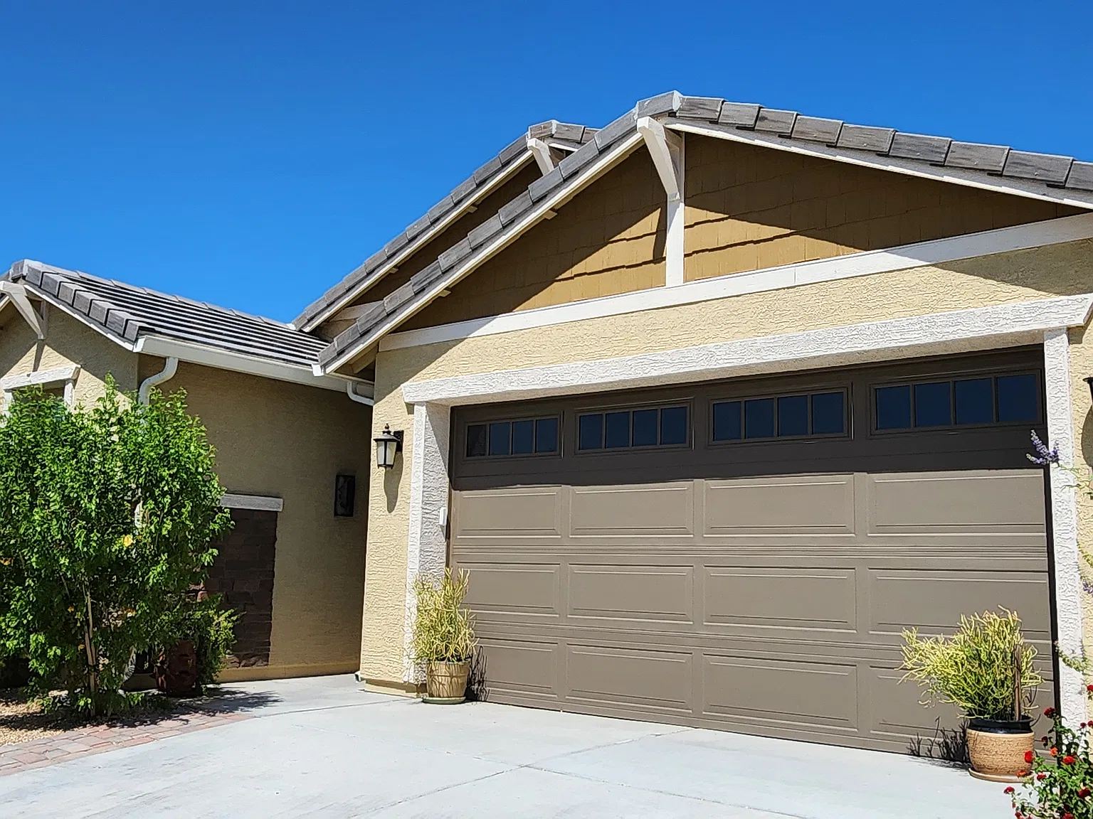 2192 W Sierra Sunset Trl — Photo 2