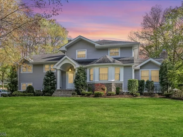 476 Ivy Ave, Haworth Boro, NJ 07641