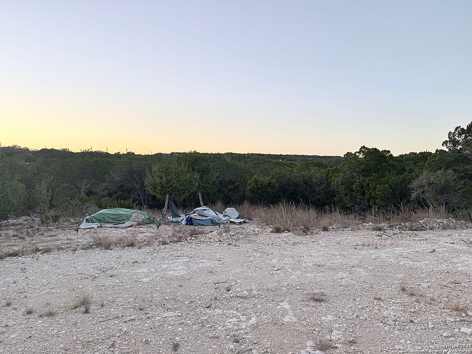 2nd image of 124 Camp Verde LOT 124