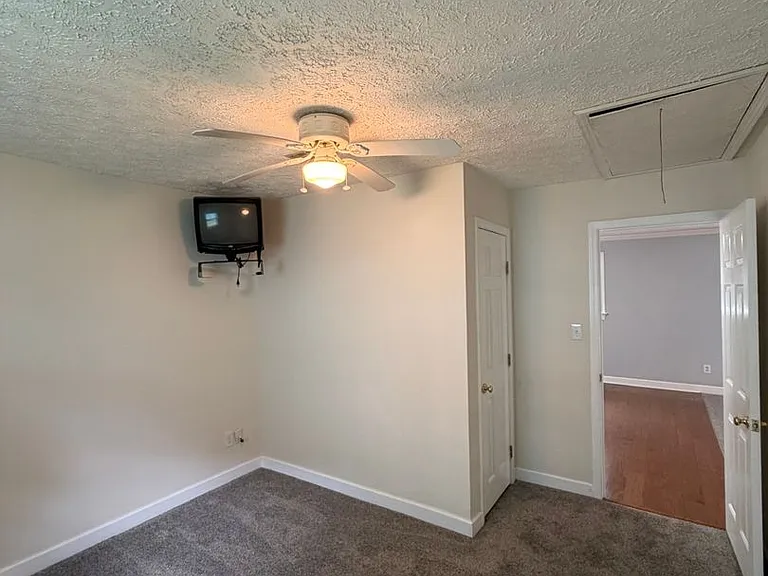 79 Ridgecrest Dr — Photo 25