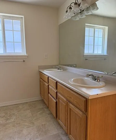1674 Nunnwood Ln — Photo 12