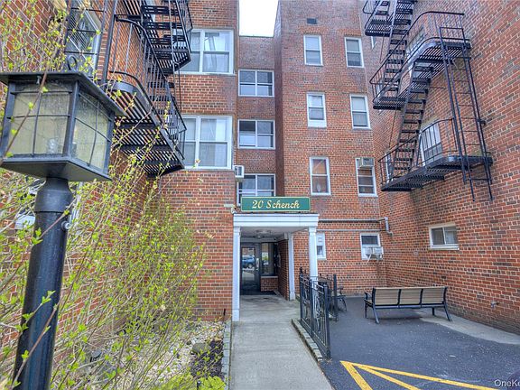 3rd image of 75 S Middle Neck Road #4-G