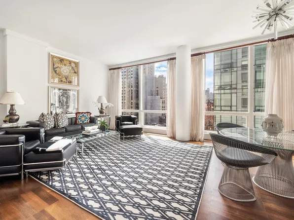 151 East 85th Street image 1 of 17