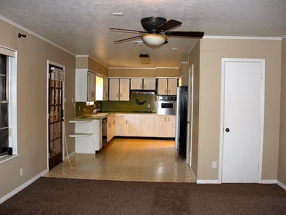 5th image of 3070 Wier Dr