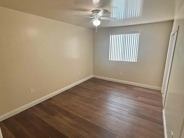9031 S Avalon Blvd — Photo 9