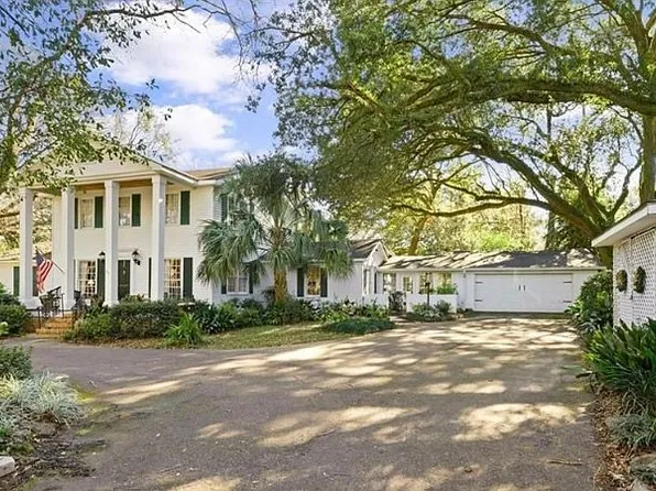 5609 Cottage Hill Rd, Mobile, AL 36609