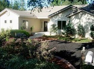 8669 Phoenix Ave, Fair Oaks, CA 95628