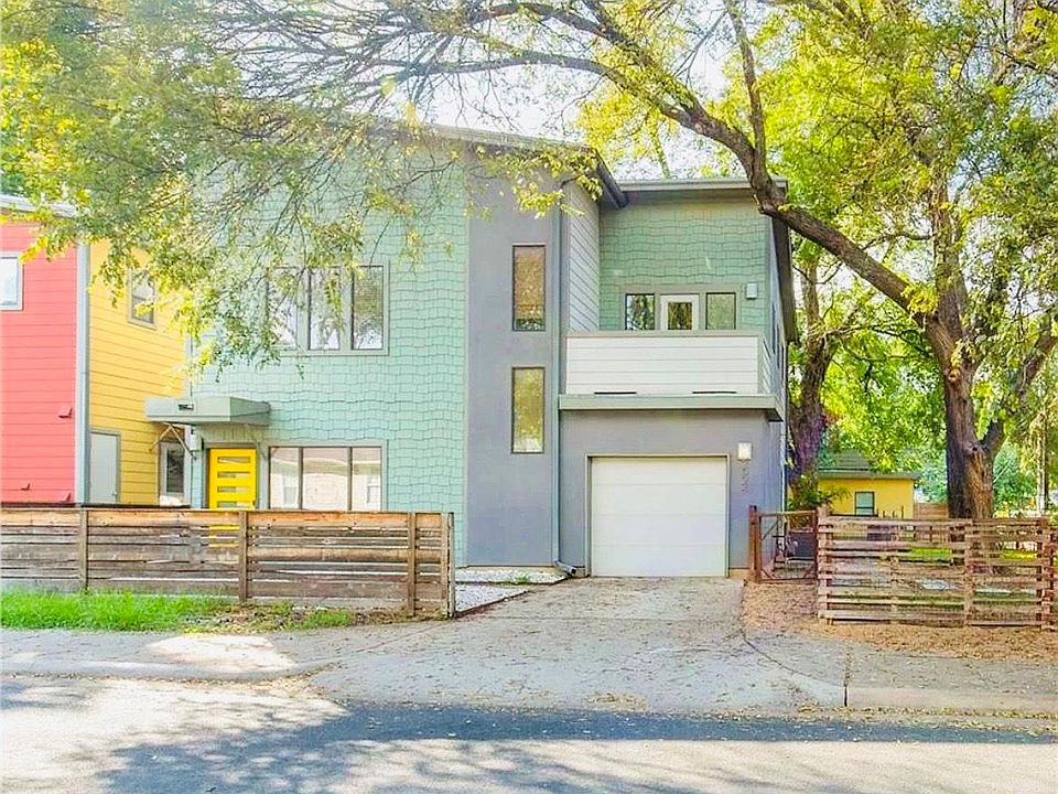1st image of 2024 E 2nd St #B