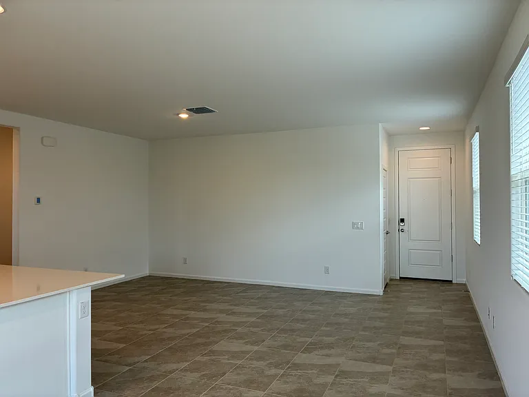 17321 W Gray Fox Trl — Photo 5