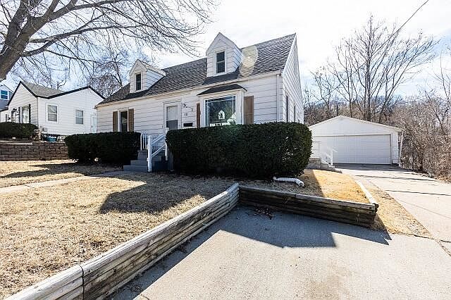 1st image of 111 Midland Dr