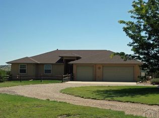 7100 Outlook Pt Dr, Pueblo, CO 81004