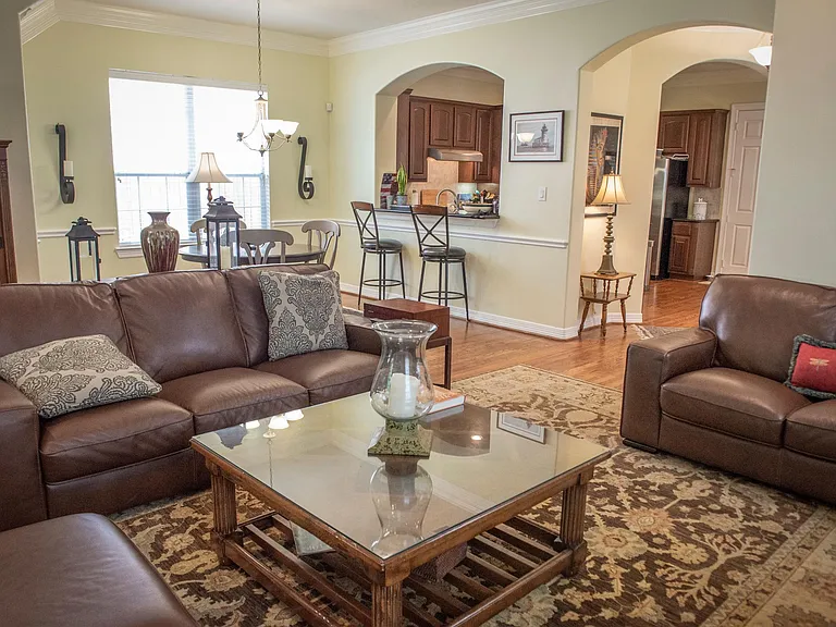 7604 Janak Dr — Photo 24