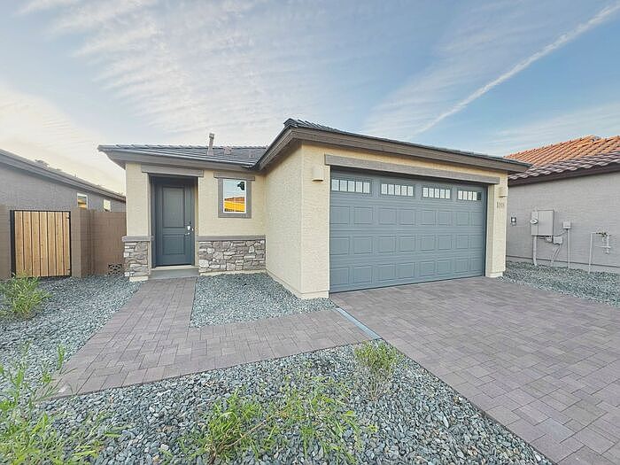 1st image of 2928 N 96th Ln
