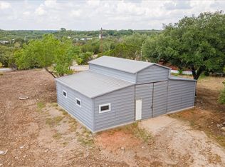 900 Thicket Trl, Granbury, TX 76048