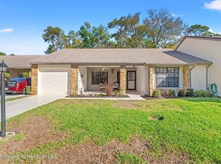 6652 Brambleleaf Dr, Spring Hill, FL 34606