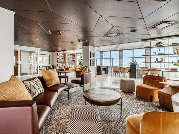 100 Willoughby Street image 28 of 43