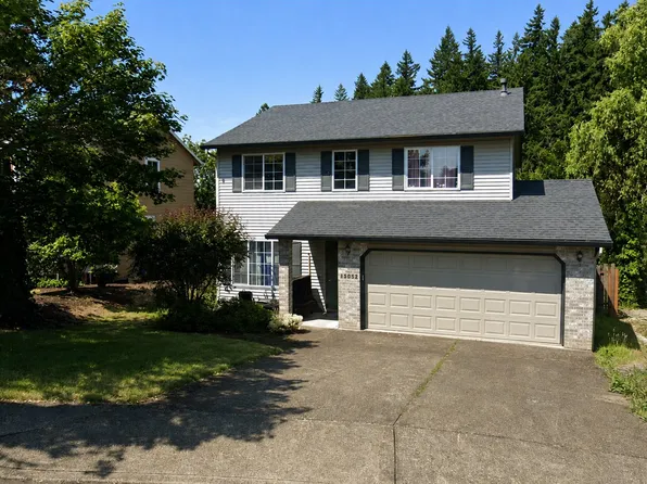 15052 SE Pinegrove Loop, Clackamas, OR 97015