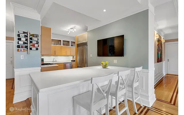 Sold by Douglas Elliman | media 4