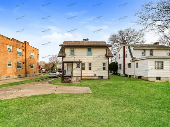 1523 W Galbraith Rd, Cincinnati, OH 45231