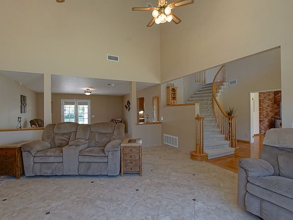 4th image of 5988 Kirkwood Ave