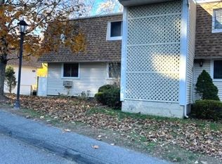 83 Chestnut St APT H, Bethel, CT 06801