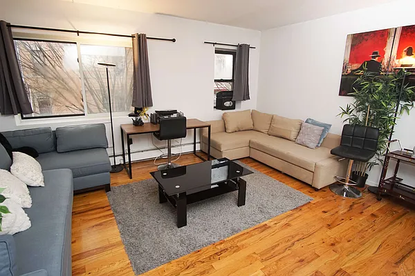 Rented by Nooklyn NYC LLC | media 48