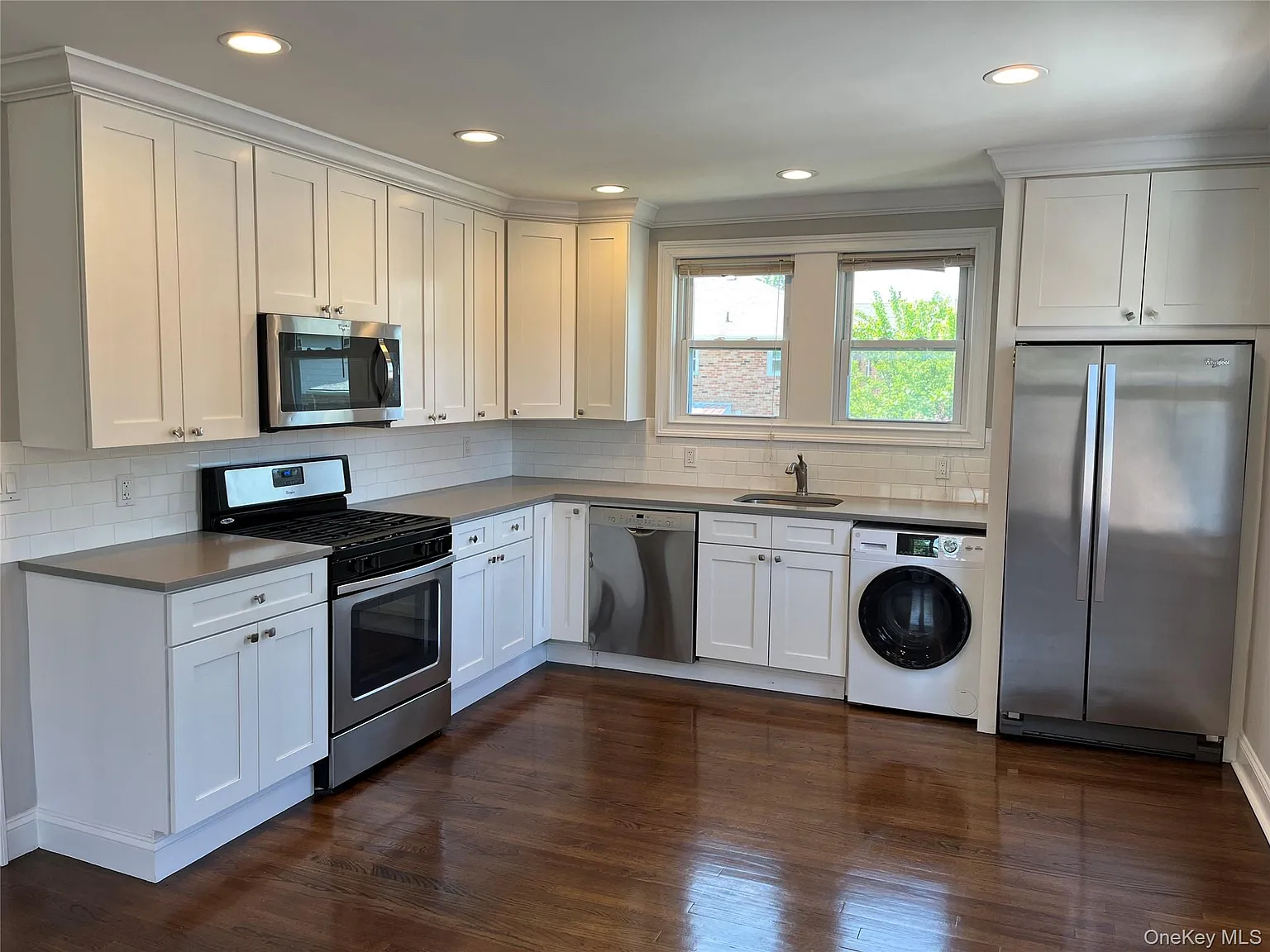 2 bed, 1.0 bath, 1500 sqft, $3,450 — Photo 3