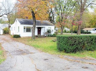 738 Shaffer Rd, Fairdale, KY 40118