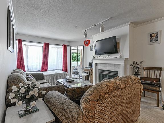 3rd image of 2960 Trethewey St #208