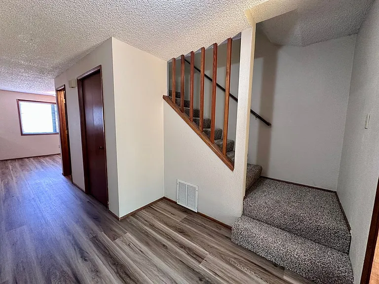 970 S 55th Pl — Photo 15