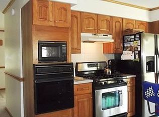 10806 84th St, Pleasant Prairie, WI 53158