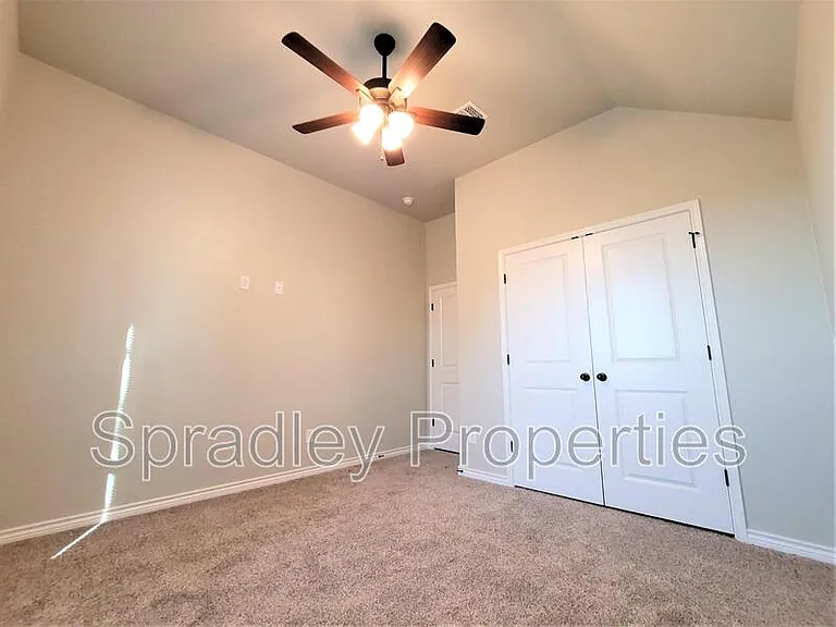 6120 Modena Dr — Photo 9