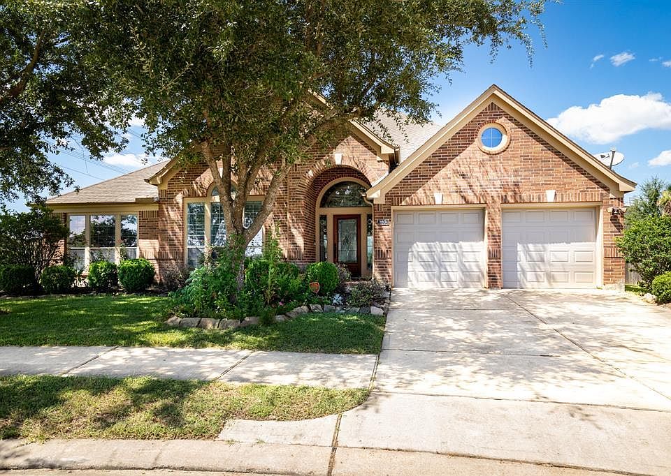 1st image of 26634 Boulder Cove Ct