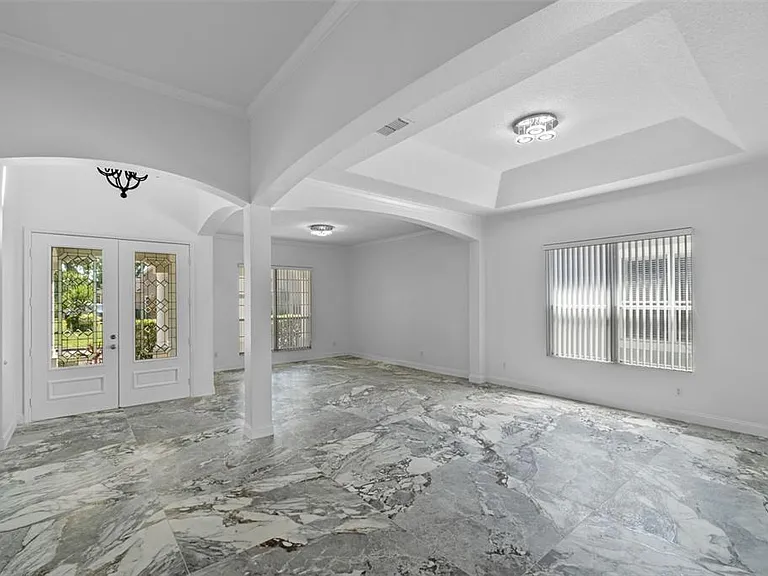 13121 Zori Ln — Photo 6