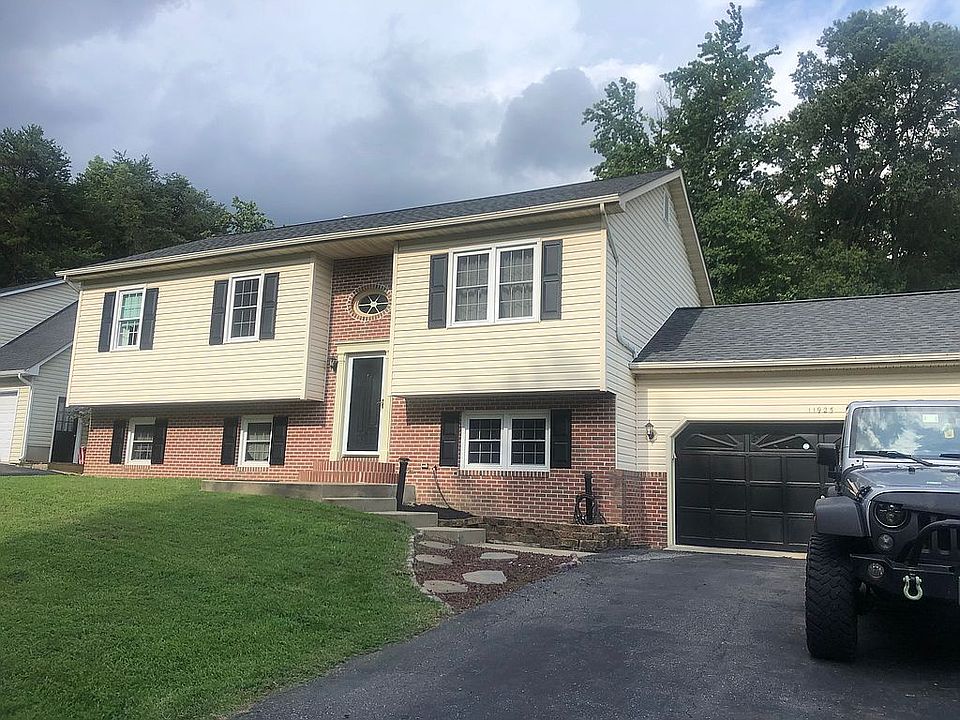 1st image of 11925 Gardenia Dr