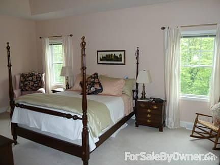 Master Suite : More Sun...