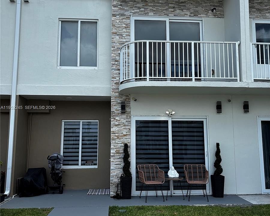 1st image of 25912 SW 139th Ct