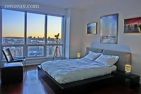 Sold by Corcoran | media 12