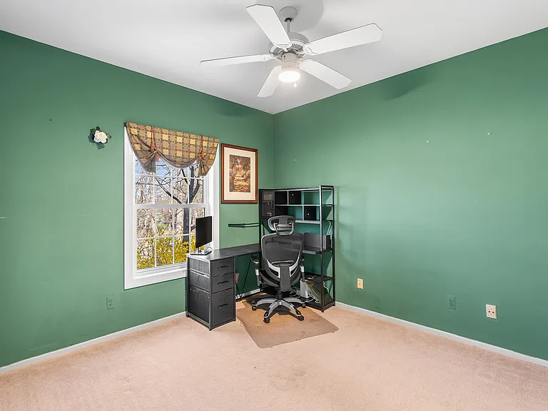 70 Hartley Ln — Photo 9