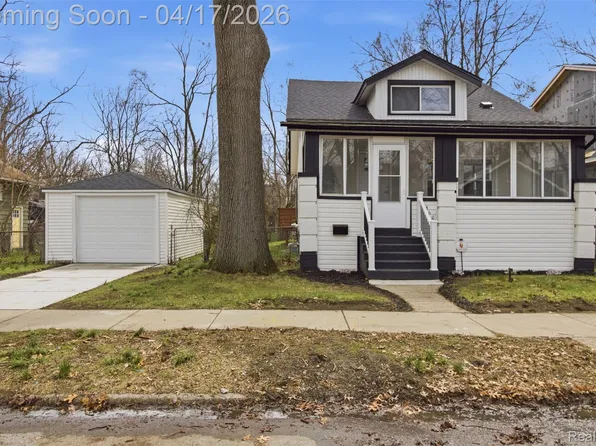 560 E Drayton St, Ferndale, MI 48220