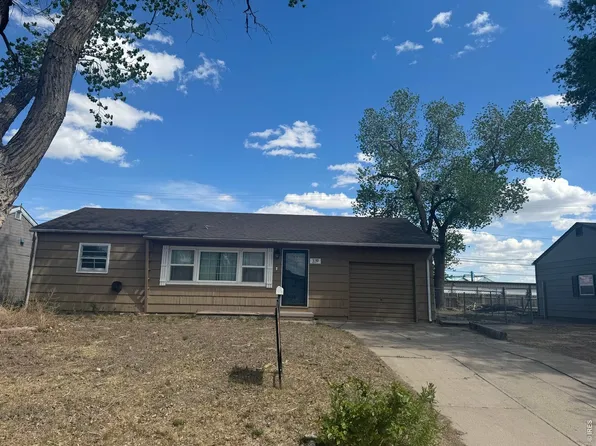 339 Valley Dr, Sterling, CO 80751