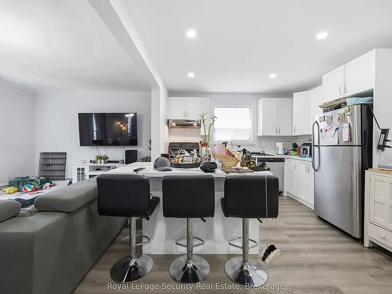 58 Leduc Dr #3 — Photo 5