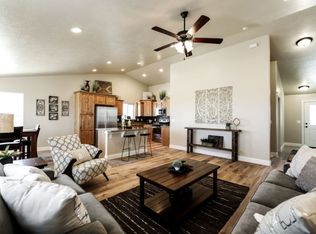 656 Alpine Dr, Spring Creek, NV 89815