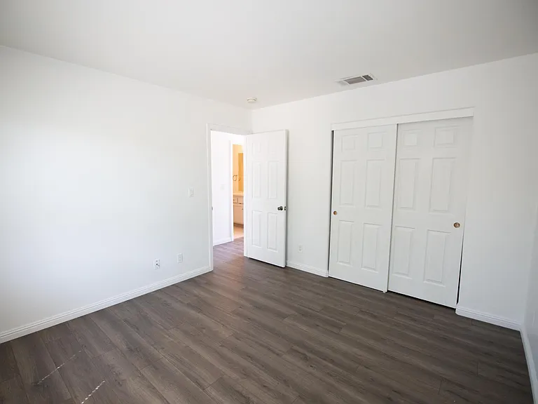 6313 Palo Verde Ave #B — Photo 10