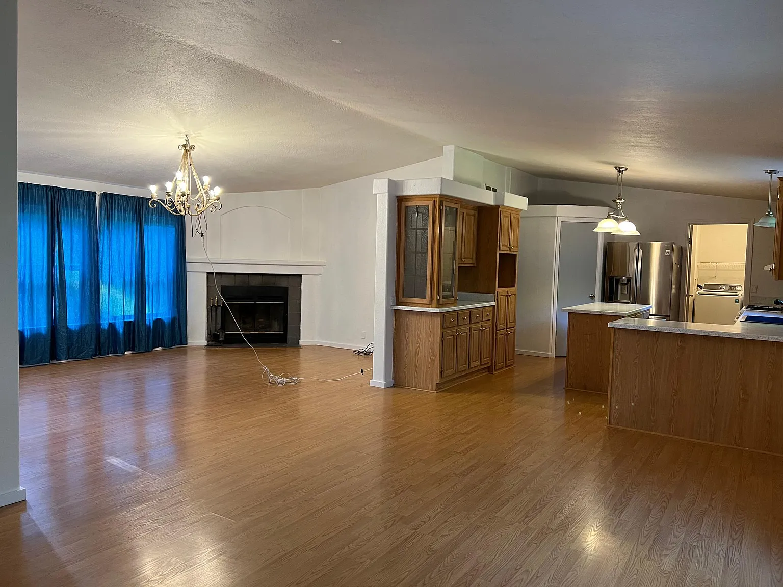 3 bed, 1755 sqft, $3,000 — Photo 4