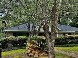 7221 Lakewood Rd, Mobile, AL 36695
