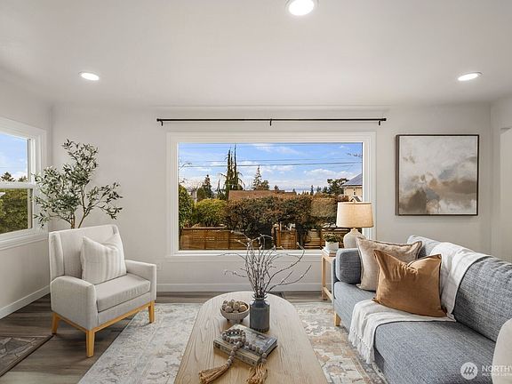 5th image of 6023 35th Avenue SW