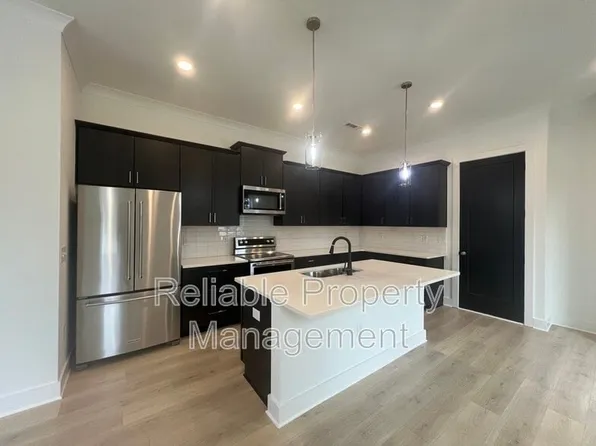 2824 Providence Rd Unit 101, Raleigh, NC 27610