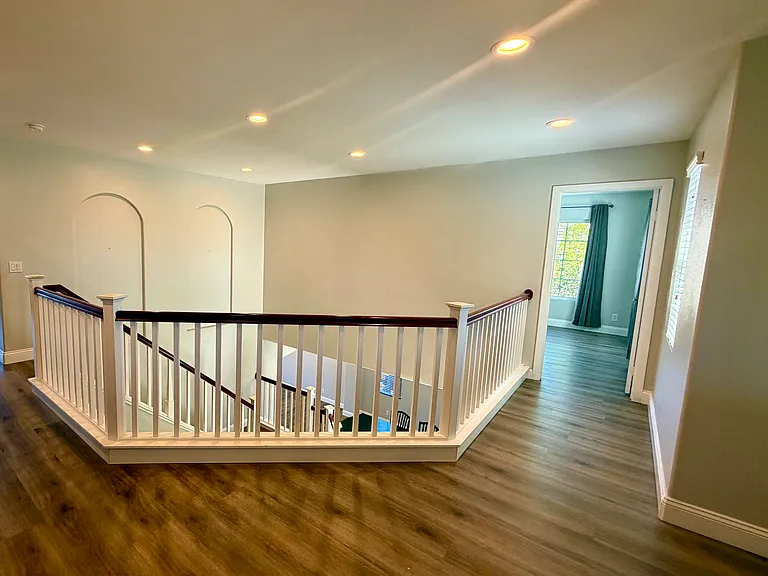 37121 Edgemont Dr — Photo 18